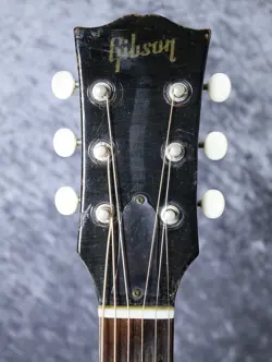 J-45 1952 VINTAGE