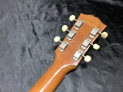 2000 USED ACOUSTIC