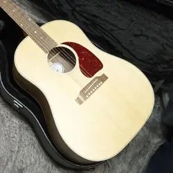 GIBSON J-45 STUDIO WALNUT SATIN NATURAL