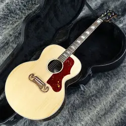 GIBSON SJ-200 STUDIO ROSEWOOD ANTIQUE NATURAL