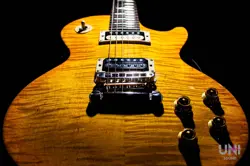 GIBSON GARY MOORE SIGNATURE LES PAUL / 2000 NO.DG969