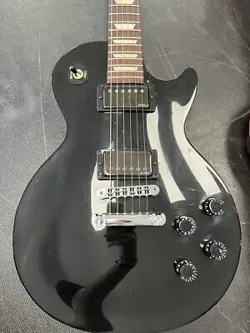 2014 GIBSON LES PAUL STUDIO ELECTRIC 6 STRING GUITAR - EBONY - W/ LE (PD6008842)