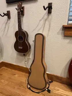 GIBSON UKELELE