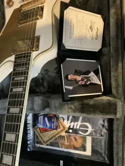 HALE SIGNATURE EXPLORER