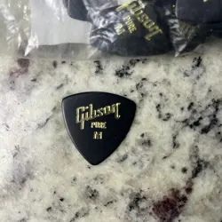 PICKS THICK MADE