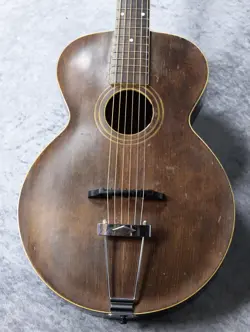 ACOUSTIC GUITAR *ARD67