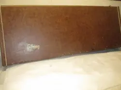 1982 GIBSON MODERNE CASE - MADE IN USA