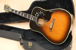 GIBSON HUMMINGBIRD VS