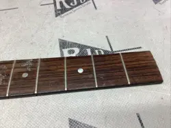 VINTAGE GENUINE GIBSON