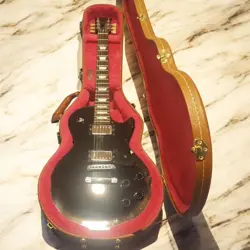 GIBSON LES PAUL STUDIO ELECTRIC GUITAR - USED, GOOD CONDITION, REPAIRS MADE