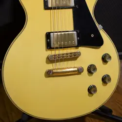 YELLOW GUITAR