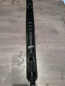 STRAP PADDED
