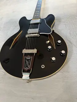 CUSTOM 1964 TRINI