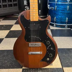 1980 WALNUT W/