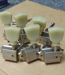GIBSON DELUXE TUNING