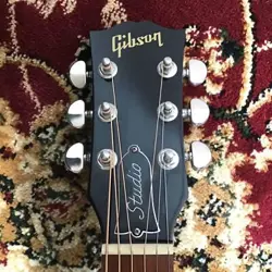 GIBSON J 45 STUDIO WALNUT