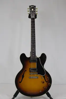 SEMI HOLLOW E.