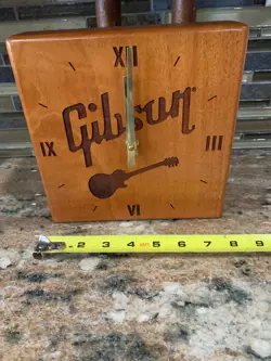 GIBSON LES PAUL SOLID MAHOGANY CLOCK NEW IN BOX