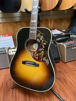 ACOUSTIC GUITAR- 2022