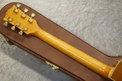 CUSTOM MAPLE