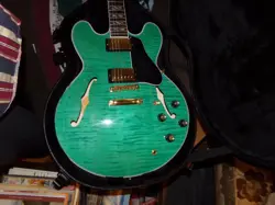 2024 GIBSON ES-SUPREME, SEAFOAM GREEN, SLIGHTLY USED, EXCEPTIONALLY FINE COND.