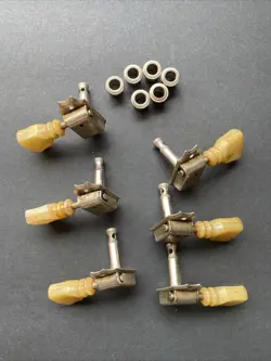 VINTAGE MID 60S GIBSON KLUSON DOUBLE LINE DOUBLE RING KEYSTONE BUTTON TUNERS