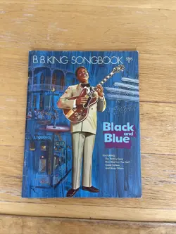 B. B. KING SONGBOOK BLACK AND BLUE BY GIBSON INC. LINCOLNWOOD IL 1971