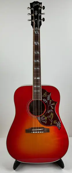 GIBSON ACOUSTIC HUMMINGBIRD STANDARD ACOUSTIC GUITAR, VINTAGE CHERRY SUNBURST