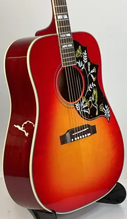 HUMMINGBIRD STANDARD ACOUSTIC