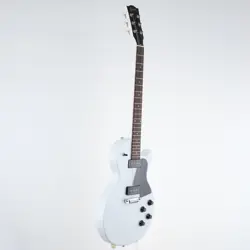 WHITE 2022