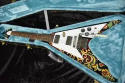 EPIPHONE INSPIRED BY GIBSON CUSTOM JIMI HENDRIX LOVE DROPS FLYING V
