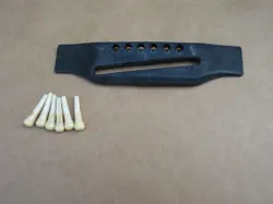 VINTAGE 1960S GIBSON J-45 J-50 B25 ADJ PLASTIC GUITAR BRIDGE WITH BRIDGE PINS