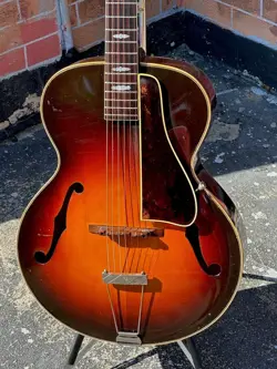 1941 GIBSON L-4