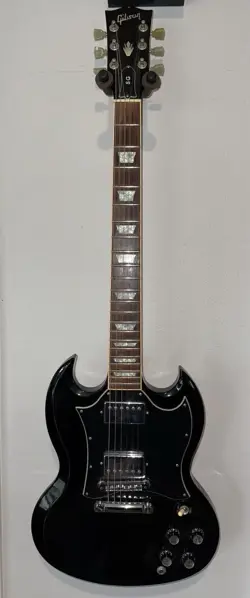 GIBSON SG STANDARD EBONY BLACK ELECTRIC GUITAR W/ GIBSON HARD CASE
