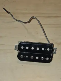 BLACK HUMBUCKERS