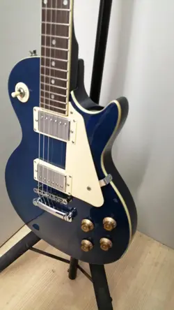 MAESTRO BY GIBSON LES PAUL STANDARD USED POPLAR BODY MAPLE NECK W/GIG CASE