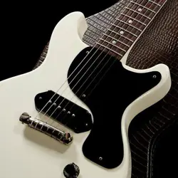 WHITE SAFE DELIVE
