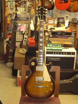 GIBSON CUSTOM SHOP LES PAUL  STANDARD HOLLOWBODY(1997)