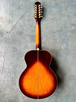 1991 ACOUSTIC GUITAR