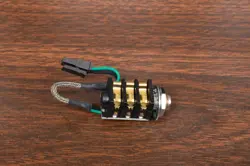 1/4” GUITAR
