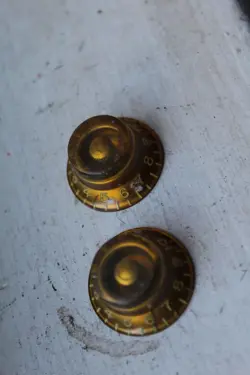ORIGINAL 1950'S GIBSON GOLD BELL KNOBS SET OF 2 LES PAUL 335 345