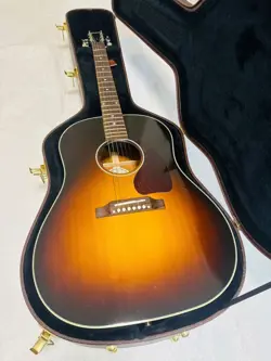 GIBSON J-45 STANDARD 2020