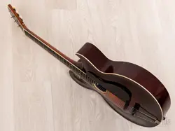 SOUNDHOLE