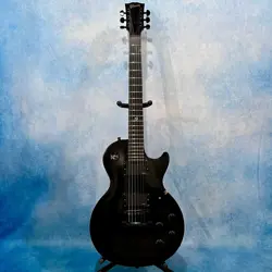2003 GIBSON LES PAUL GOTHIC BLACK W/HARD CASE