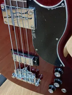BASS ELECTRIC
