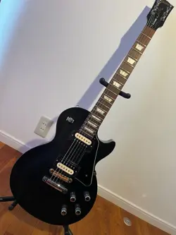 GIBSON LES PAUL FUTUER ELECTRIC GUITAR