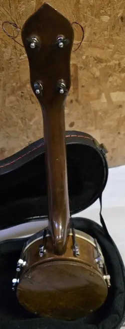 GIBSON UB