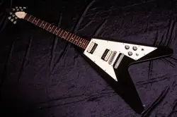GIBSON FLYING V  67 MOD EBONY  01151472 3.2KG     TONIQ