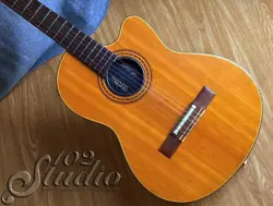 GIBSON CUSTOM SHOP EDITION CHET ATKINS CE KALAMAZOO '82 ELECTRIC ACOUSTIC GUITAR