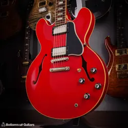 GIBSON CUSTOM SHOP 63 ES-335 - CHERRY - USED ELECTRIC GUITAR  2007